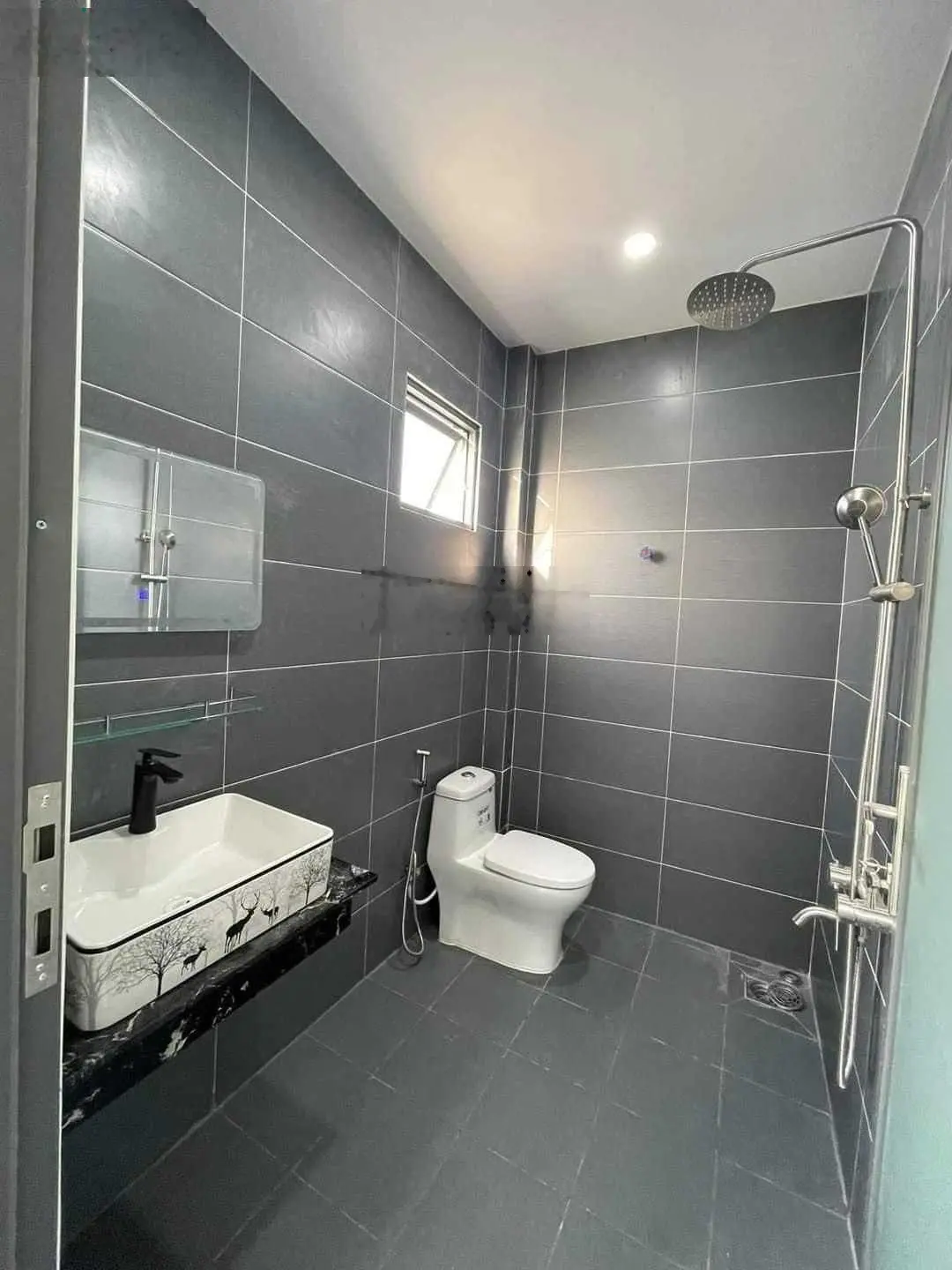 Nhà đẹp hiện đại 5x29 chỉ đưa trước 900tr ngay trung tâm Mỹ Phước 1, dân đông