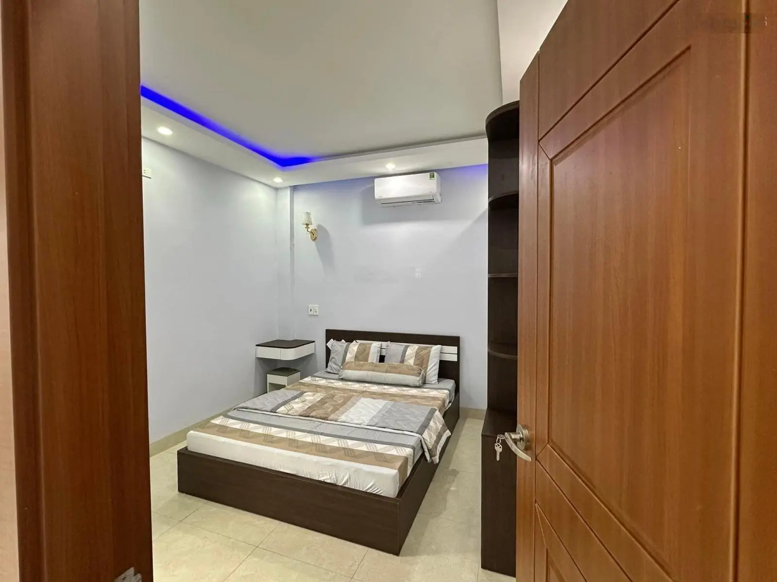 Cần tiền bán gấp nhà 3 tầng đường bùi công trừng, hoà xuân, cẩm lệ, đà nẵng
