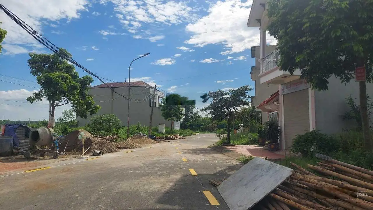 Bán đất Hạp Lĩnh nhìn vườn hoa DT 100m2 MT 5m hướng ĐN giá 3.5 tỉ
