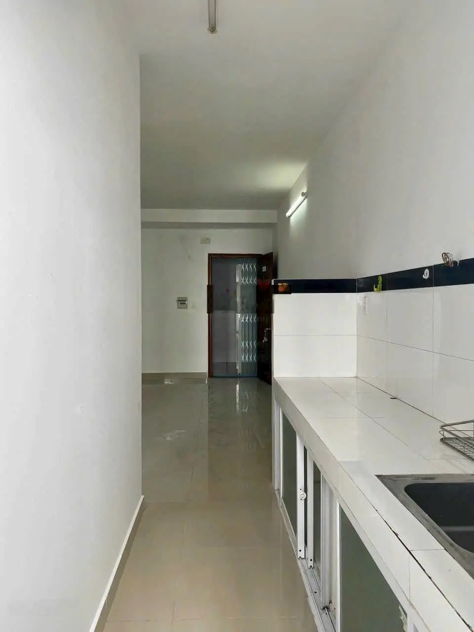 Chuyên bán căn hộ Belleza, DT 45m2, 1PN +, 1WC, nhà trống, sổ hồng. Giá 1.740 tỉ