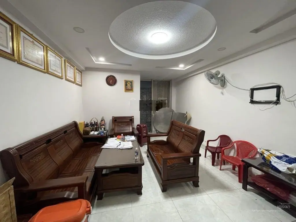 Giảm gấp 14 tỷ còn 12 tỷ, chính chủ bán nhà Đ 6 tầng, DTSD 300m2, còn TL, Nguyễn Thị Tần, Quận 8