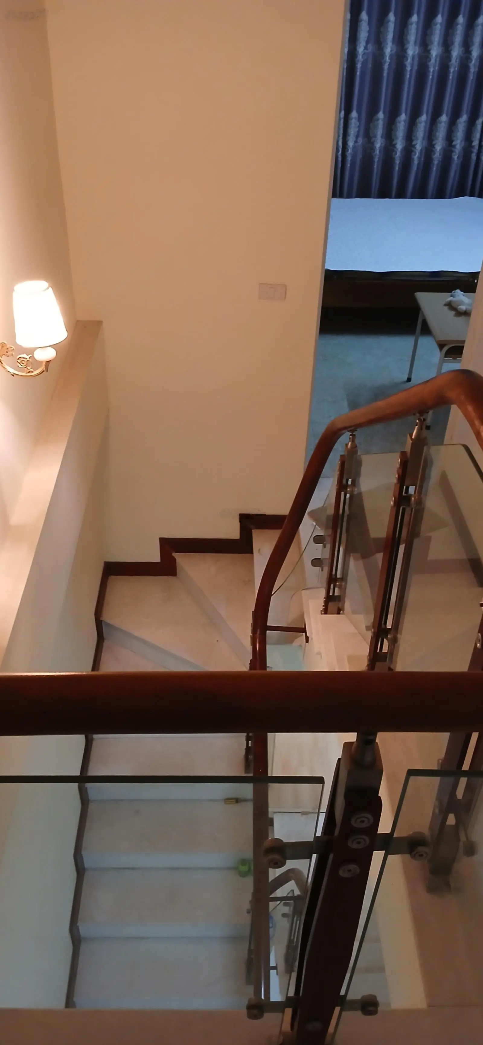Mặt đường cổ điển a trung tâm thanh trì