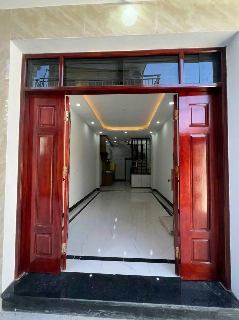 Bán gấp nhà 3 tầng đường gần ô tô dân xây full nội thất tại Cựu Quán, Đức Thượng Hoài Đức