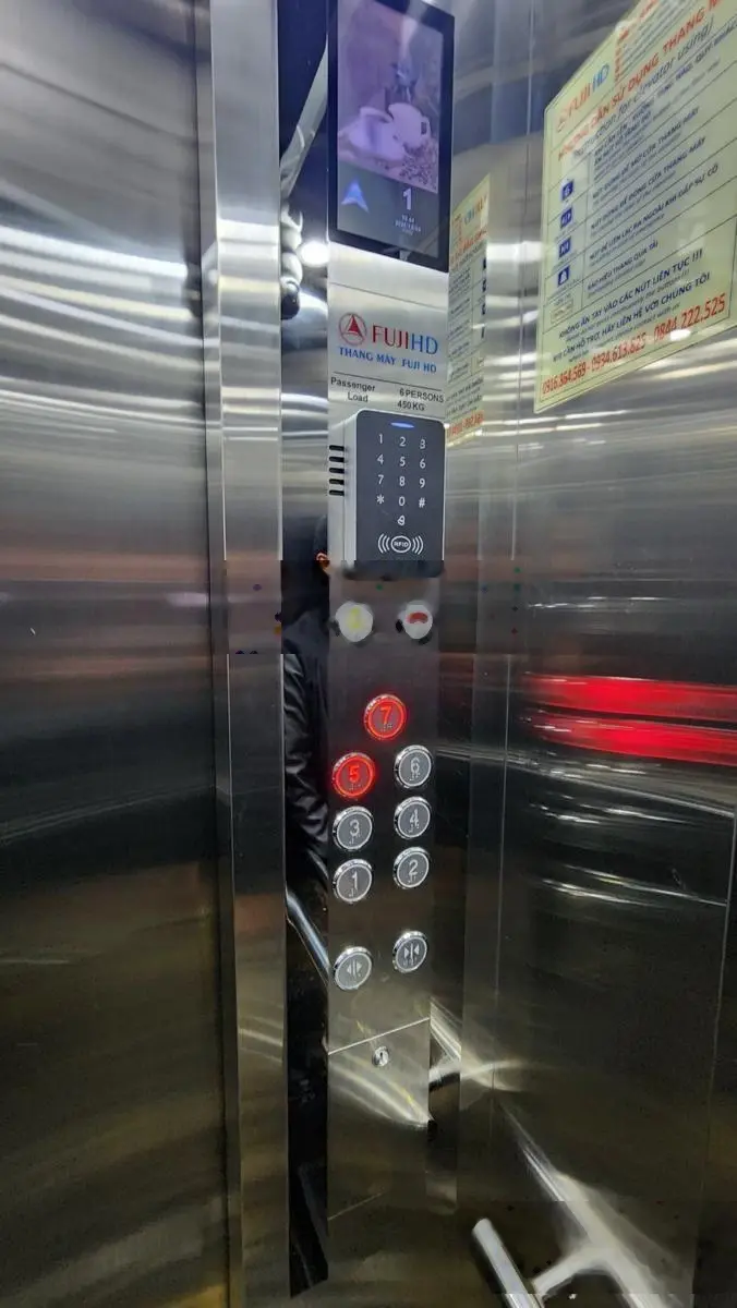 Rẻ 102, CHDV Lê Đức Thọ, ban công, cửa sổ, dòng tiền 90tr/th, 85m2*7T*4,9m, 17PKK, PCCC, thang máy