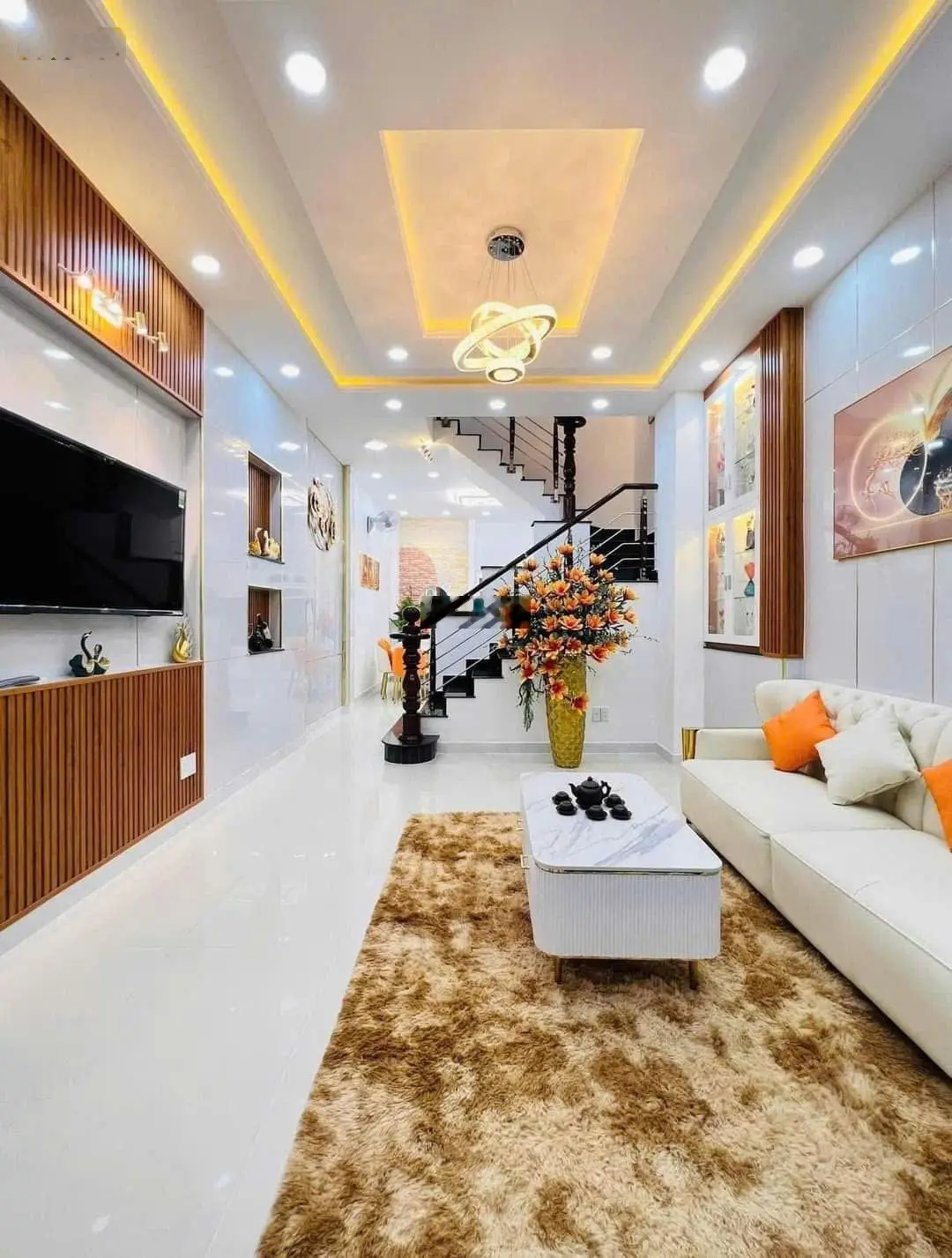 Nhà ngộp Võ Văn Tần, Quận 3, giảm sâu 300 triệu còn 3.5 tỷ/48m2, SHR