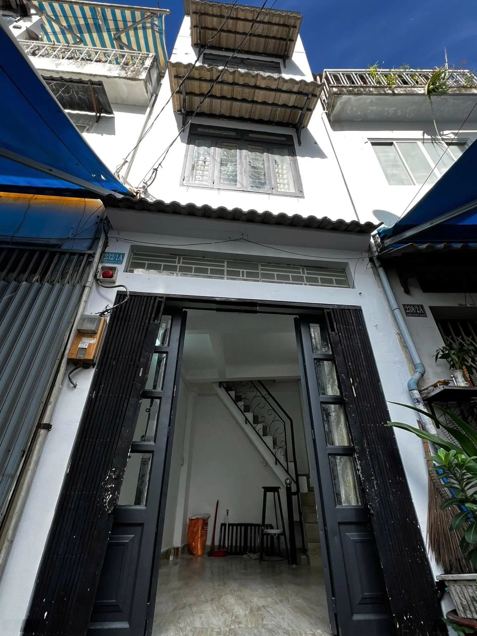 Nhà Mới,1 trệt 3 Tầng,DTSD 54m2,Hẻm 5m Xe Tải,SHR, P8 Q8 ,3PN,3WC,NH cho vay 60%.