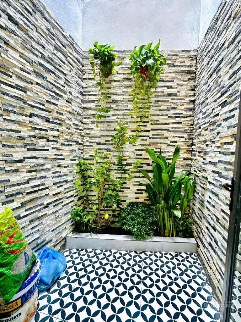 Bán Nhà Mới Đẹp Lòng Lạnh ,Vài Bước Ra Mặt Phố Minh Khai ,DT 44M2 ,MT4,2,5Tầng ,Giá 7Tỷ
