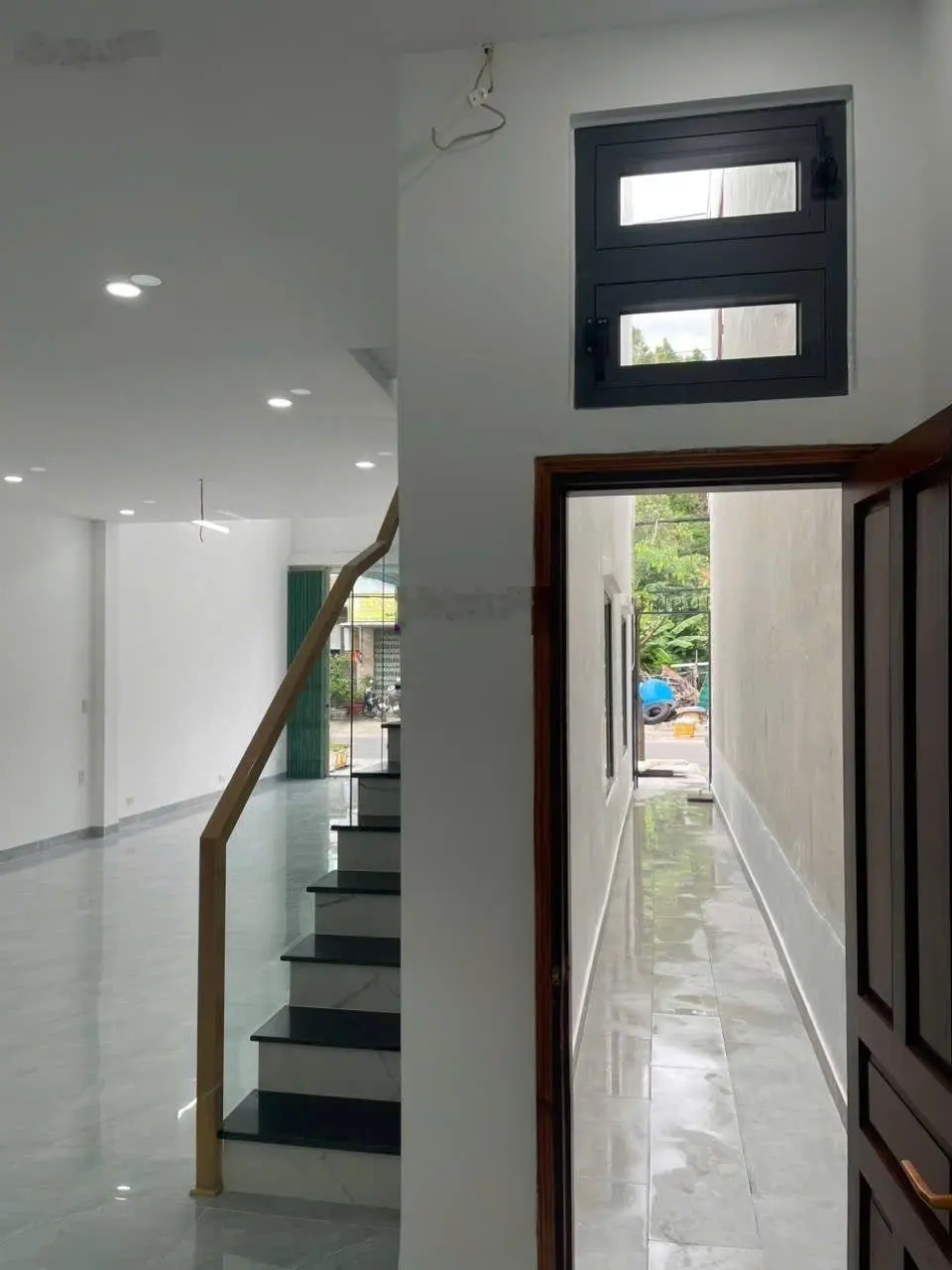 Mặt tiền rộng 6m, đường Tôn Đức Thắng 20m, DT 96 m2 nhà 1 trệt 1 lửng tại Hòn Rớ 1, Phước Đồng, NT