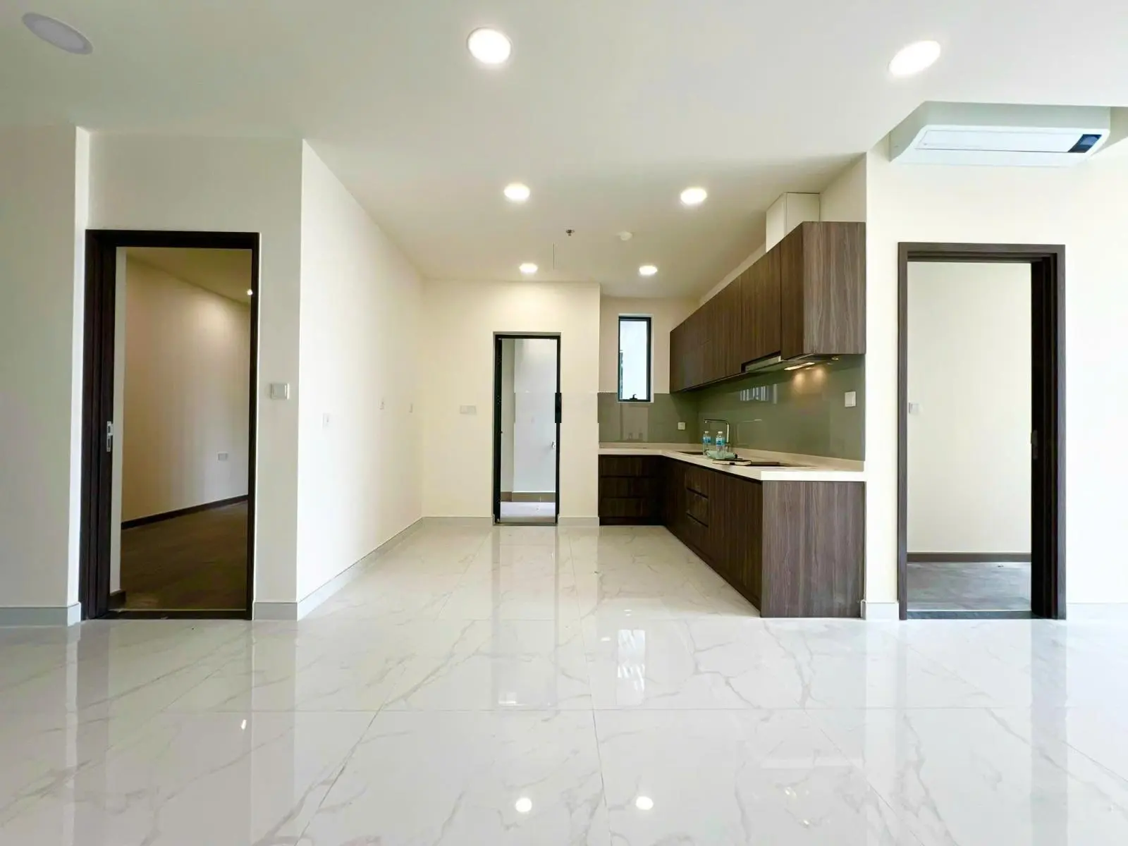 Căn hộ CC Centery 3PN 121m2 thanh toán 1,8 tỷ nhận nhà, ân hạn gốc 3 năm, chiết khấu 17%