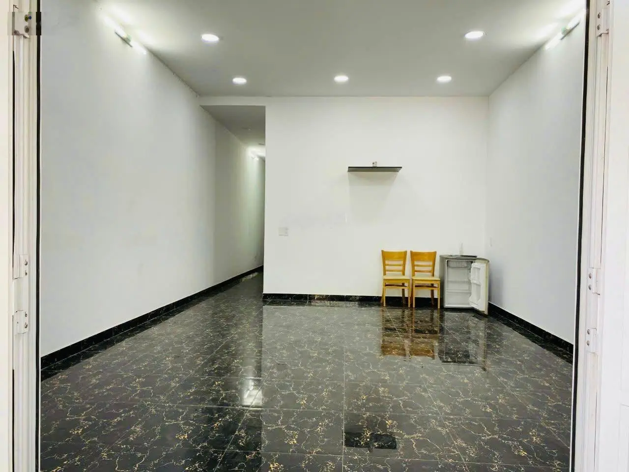 Bán gấp nhà mặt tiền Tỉnh Lộ 52 kinh doanh buôn bán đều được - gần ngay đg tránh QL55