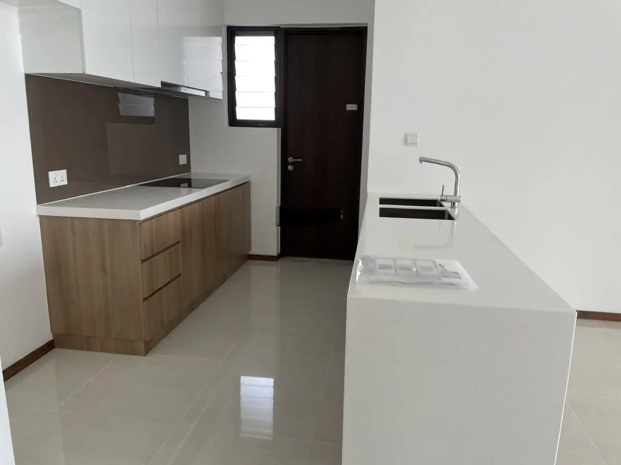 Chuyển nhượng căn hộ 3 phòng ngủ- 104m2 giá tốt nhất tại Dự án ven sông One Verandah Quận 2