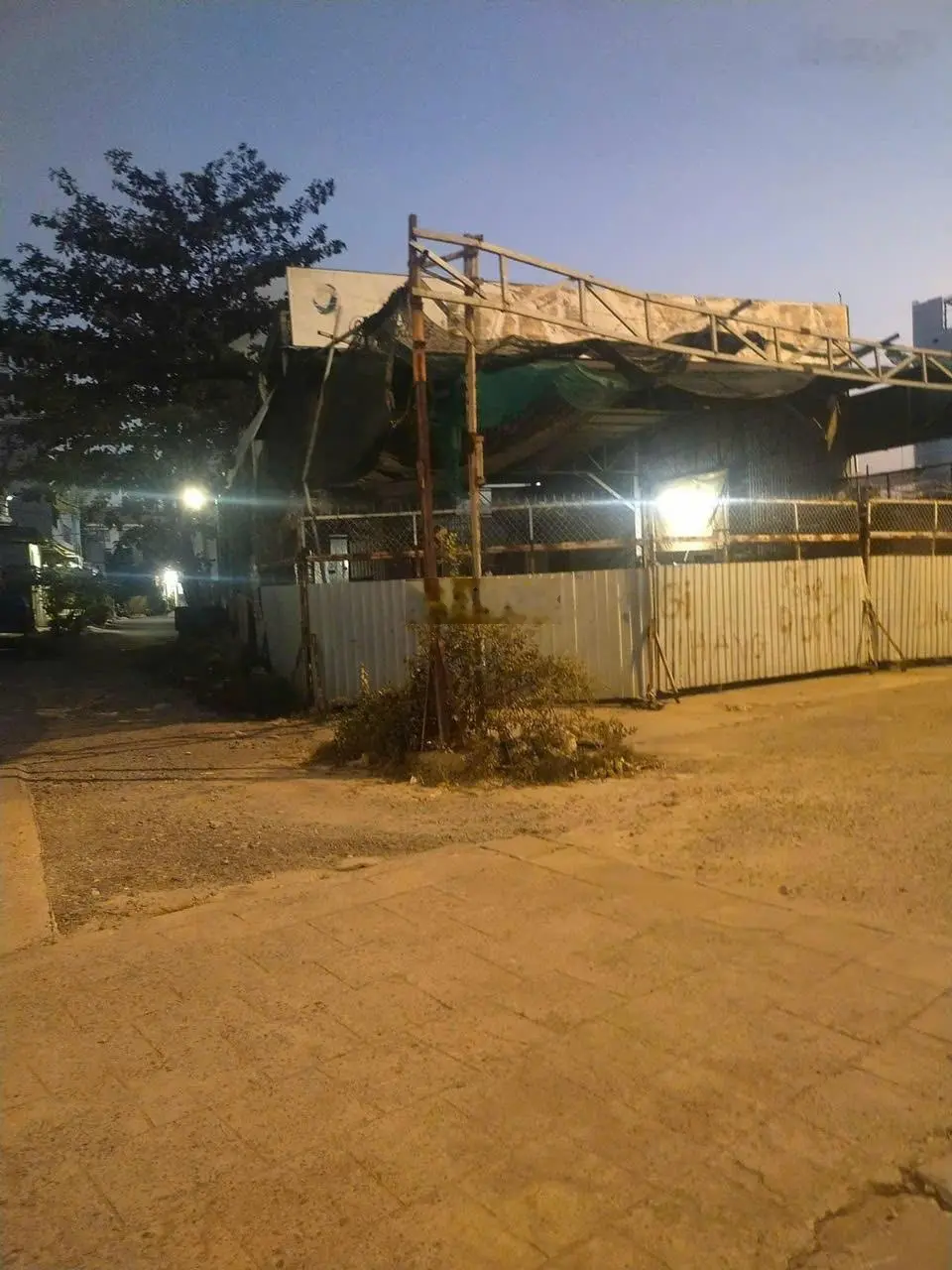 Góc mặt tiền đường Võ Văn Kiệt, An Lạc, Bình Tân