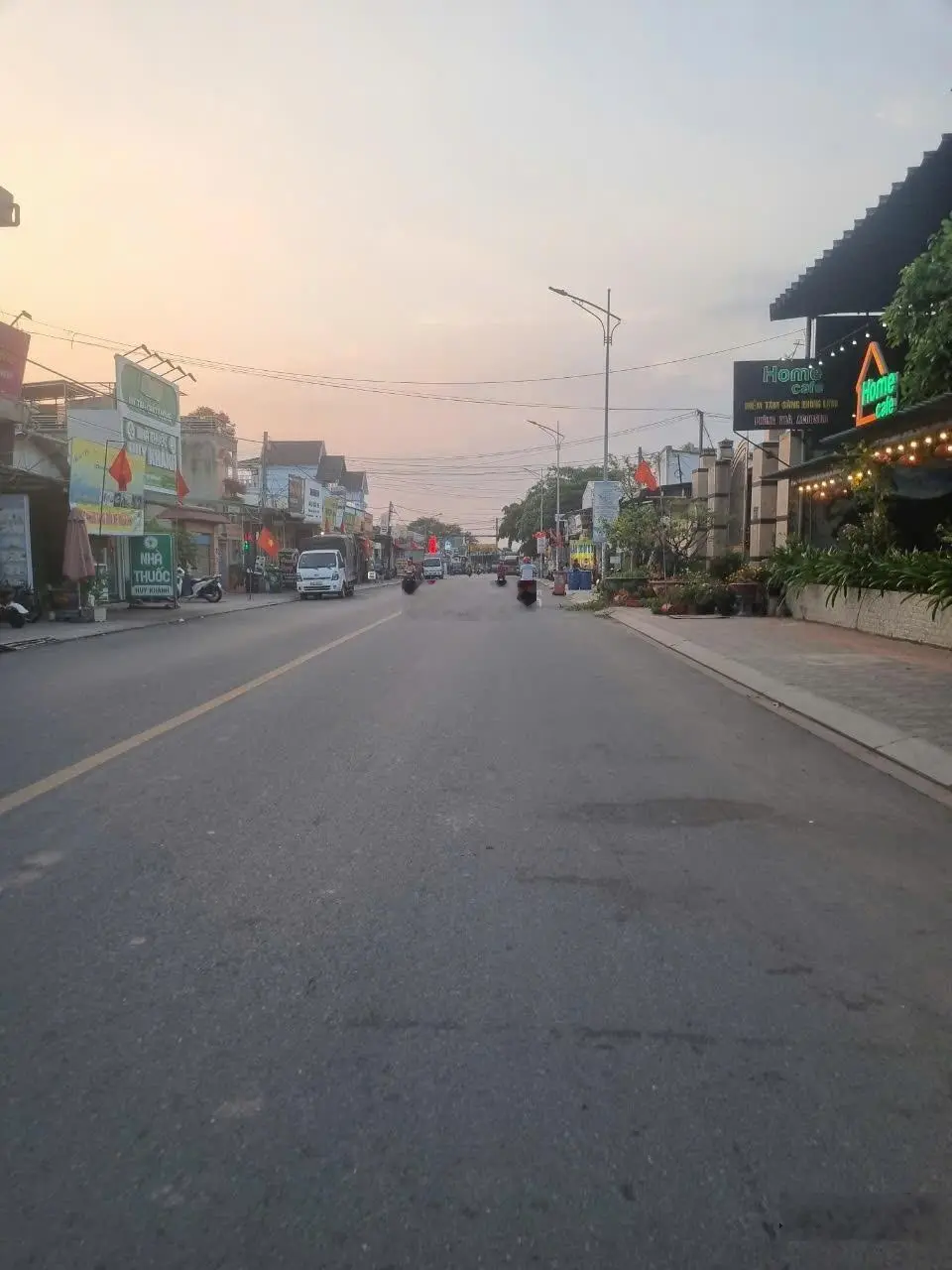 Nhà KDC Thuận Giao Đường nhựa gần Thủ Khoa Huân