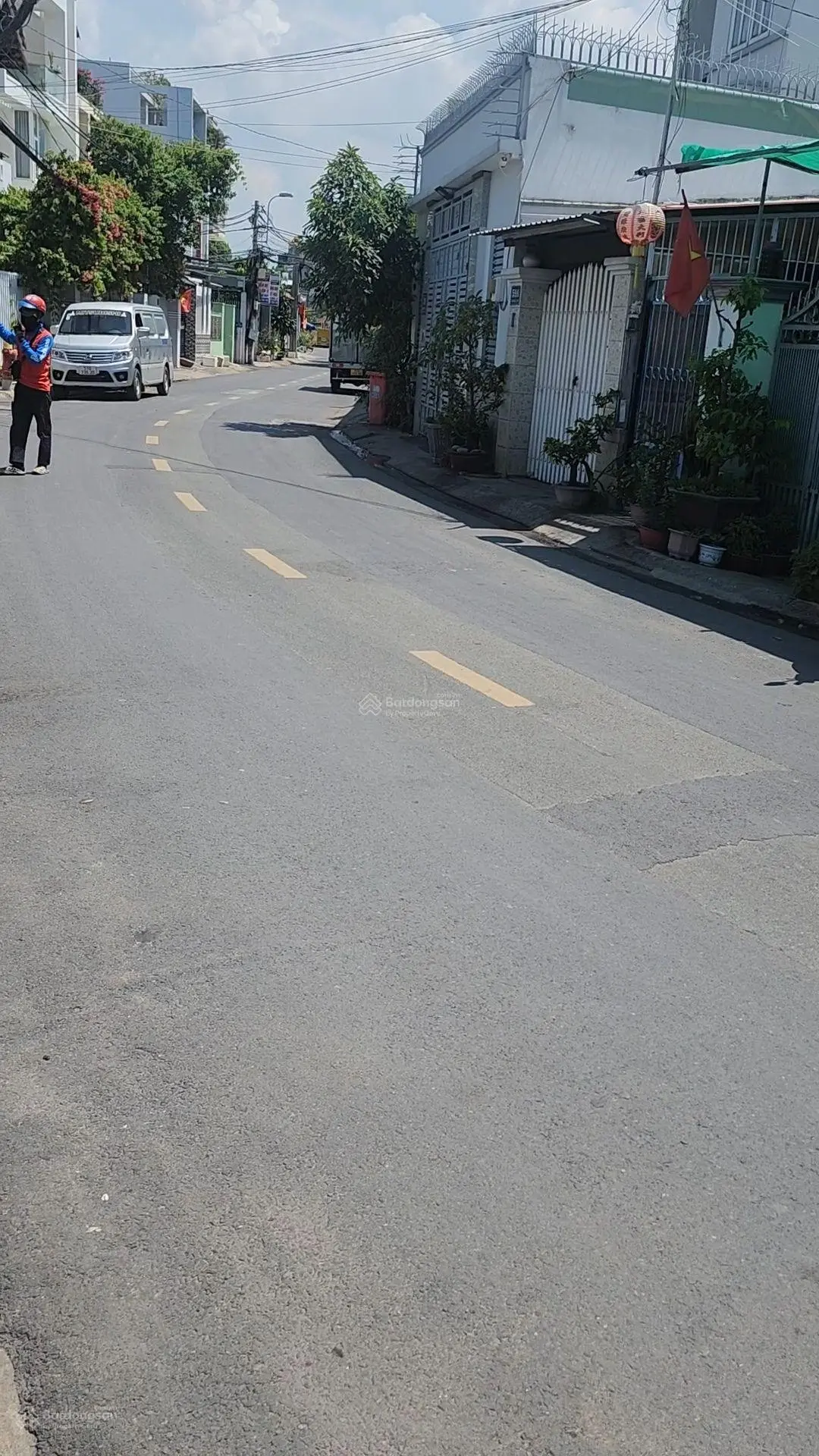 Bán nhà mặt tiền đường Thạnh Mỹ Lợi rộng 10m cách Nguyễn Thị Định 200m, DT 140m2 sổ hồng 78,5tr/m2
