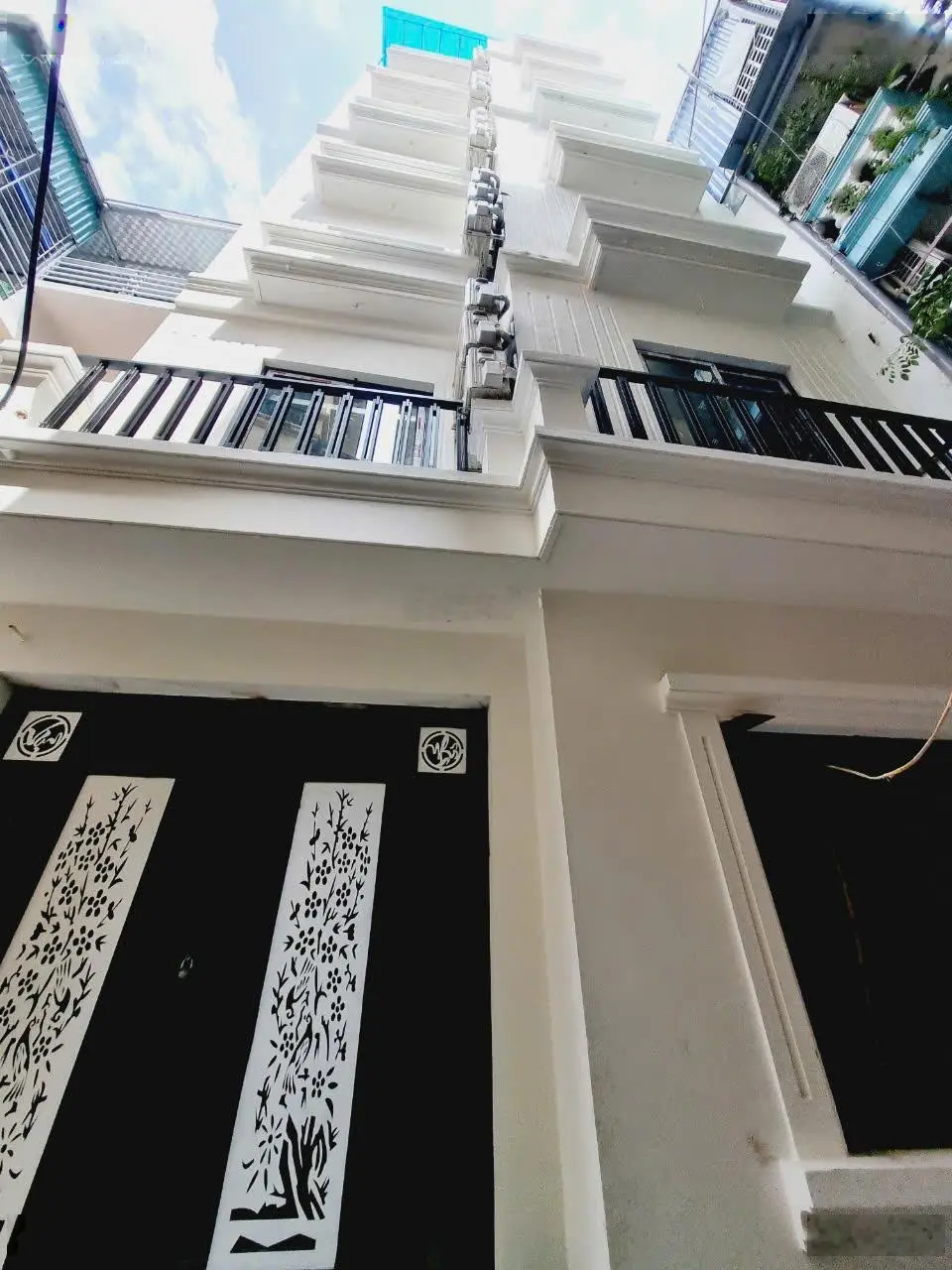 Bán tòa căn hộ dịch vụ mới 55m2*7T, 17P giá 12.9 tỷ Thụy Khuê, Tây Hồ
