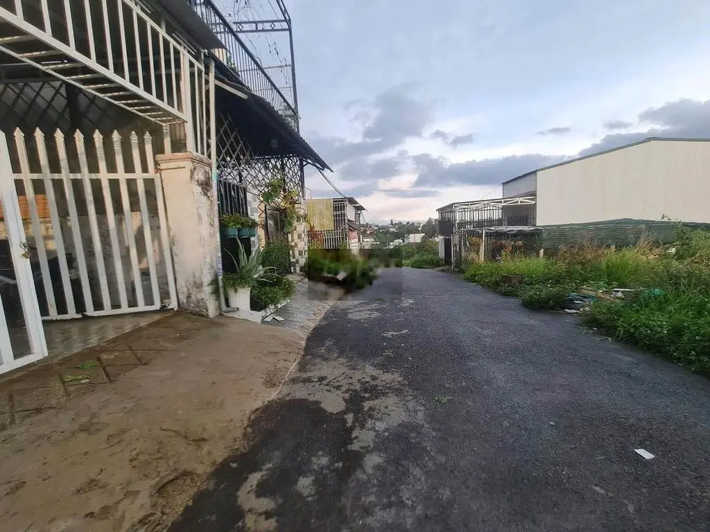 866m2 có 100m thổ cư, 6 nở hậu 10, mặt tiền đường dh722 nhựa