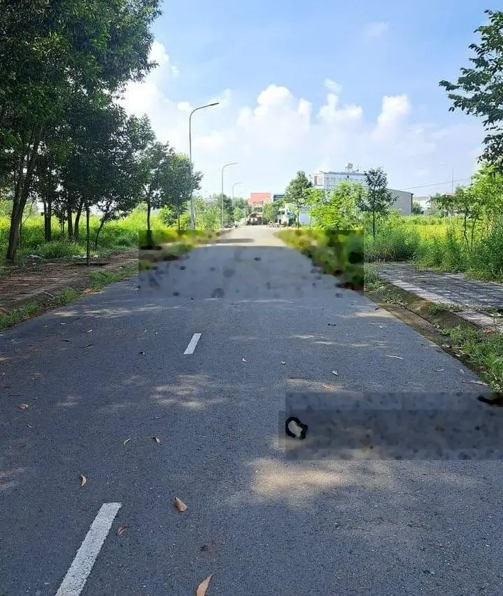 Bán gấp 115m2 đất mặt tiền đường Dương Minh Châu, Phường 3, Tây Ninh. Gần THPT chuyên Hoàng Lê Kha