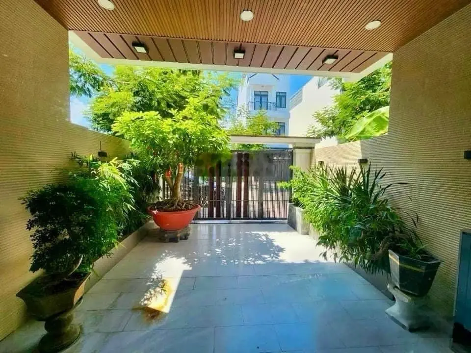 Nhà đẹp 3 tầng khu đô thị Hà Quang 2 - diện tích 100m2 tặng toàn bộ nội thất giá chỉ 7 tỷ 180 triệu