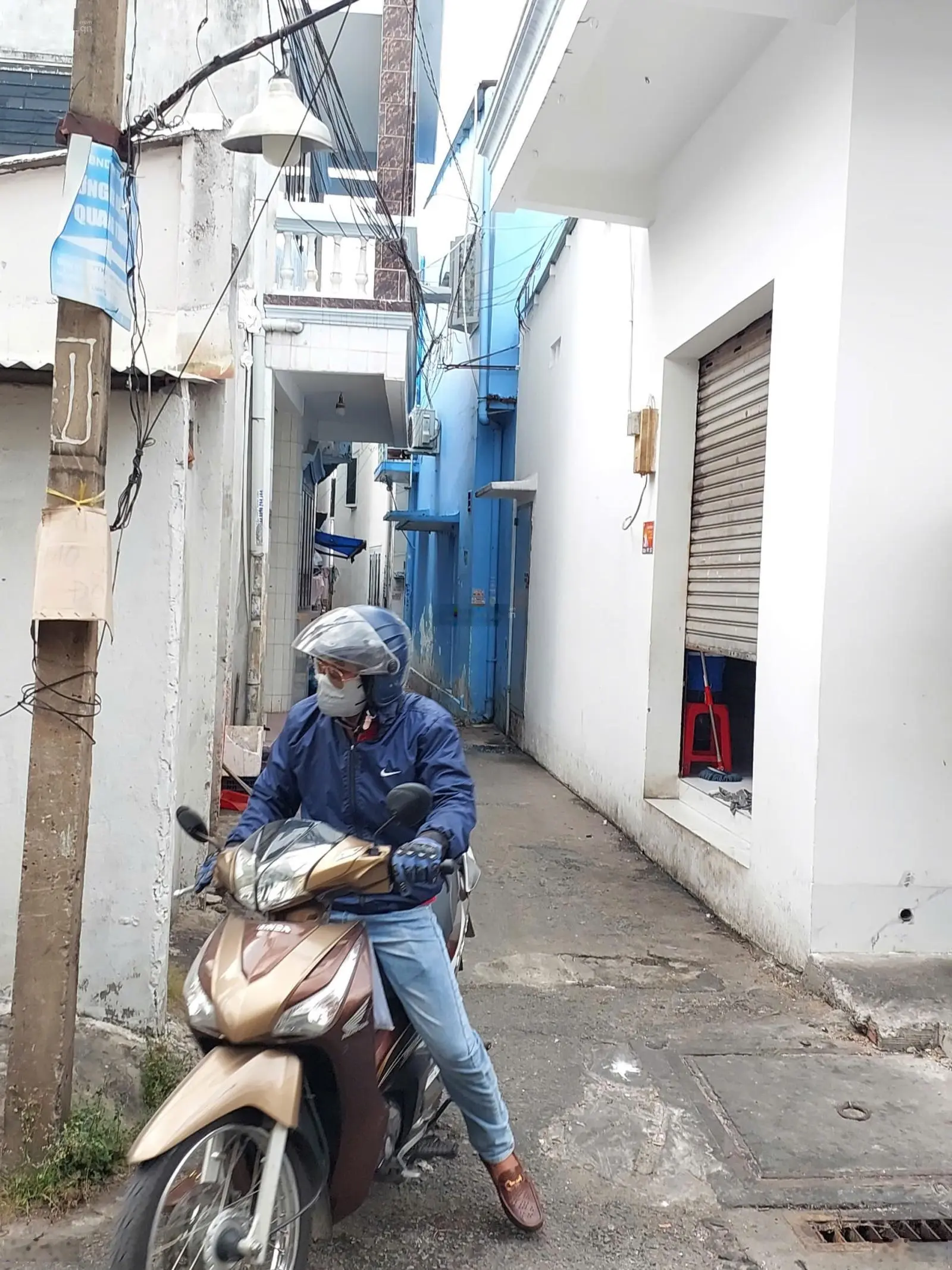 Bán nhà cách chợ hoc mon 50m, 3x10m, trệt, 1 lầu btct, vào ở ngay, giá cực rẻ 1,75 tỷ bớt lộc