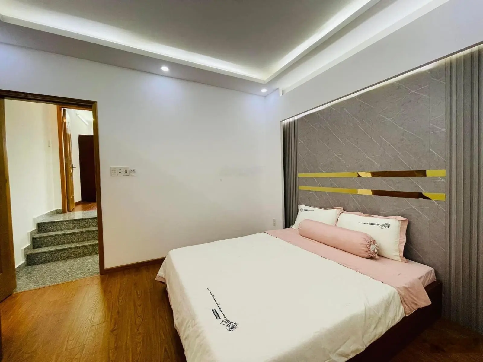 Ngộp bank chính chủ bán gấp nhà Phạm Hữu Lầu, P. Phú Mỹ, Q7. SHR. Chỉ 2,85tỷ. 0765069021 - Trúc