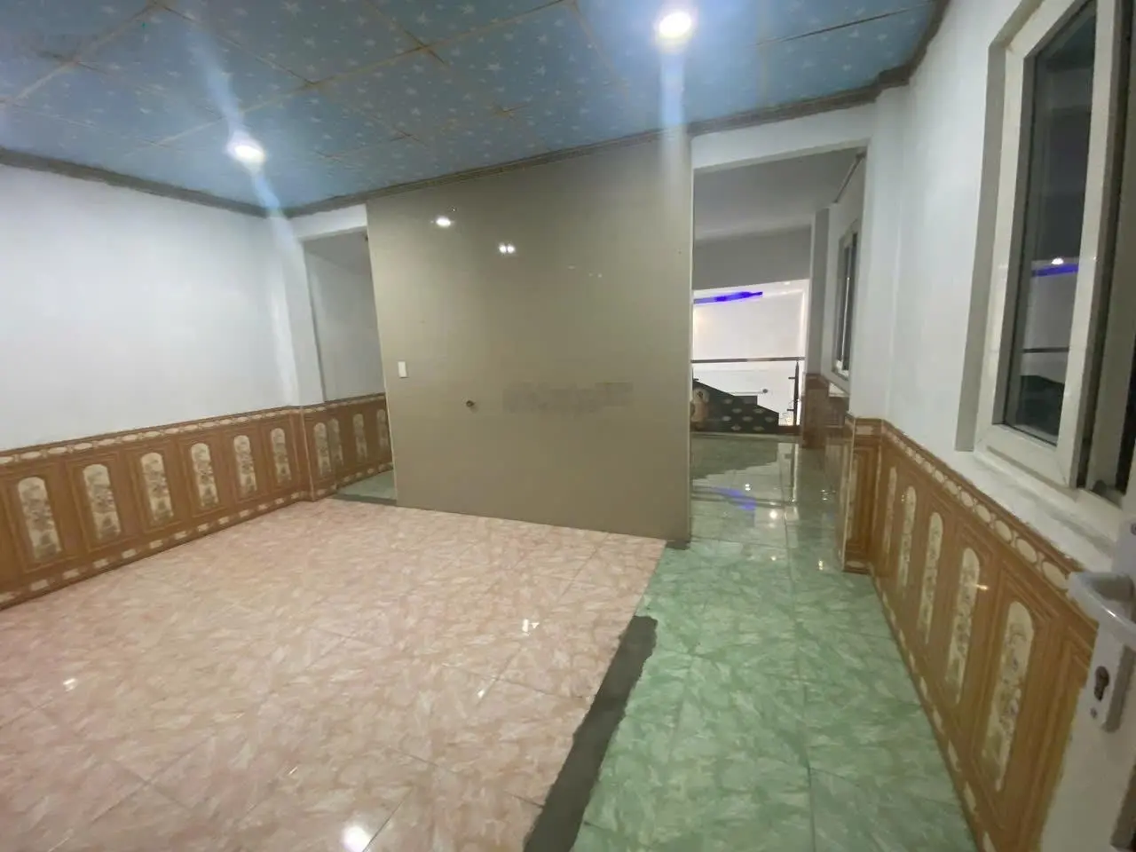 Chỉ 4 tỷ 3 khách đã sở hữu được nhà 4 tầng 9 phòng cho thuê. Quận Cẩm Lệ TP Đà Nẵng