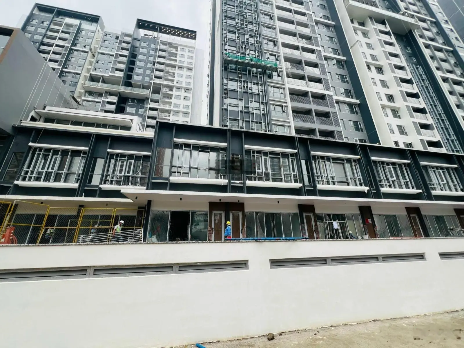 Khả Ngân - chuyên bán căn hộ Celesta Rise 0933 973 ***