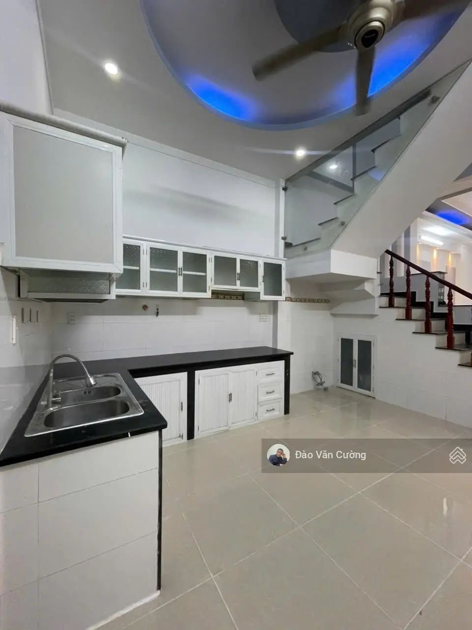 Gấp. Bán nhà sổ riêng 72m2 giá 3tỷ 450tr sát bên trung tâm hành chính dĩ an. Tp dĩ an