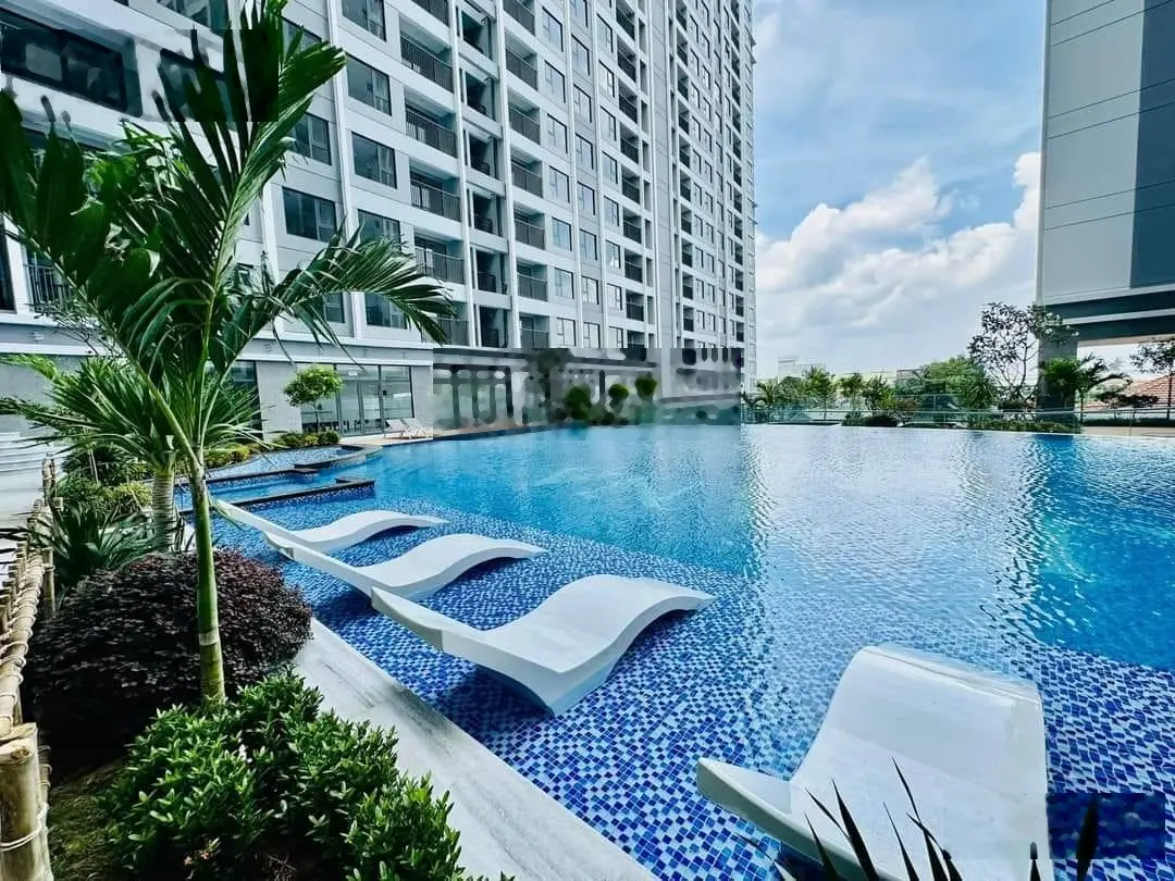 Khách của em Lượng kẹt bank cần bán lỗ căn 2PN view Landmark 2,23 tỷ tầng thấp ở Rivana 0907 600 ***