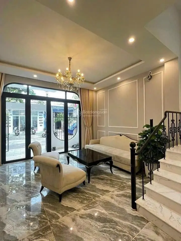 Bán nhà riêng tại Võ Văn Tần, 15 tỷ, 60m2, 4PN, 4WC, 2 tầng, Q3, HCM