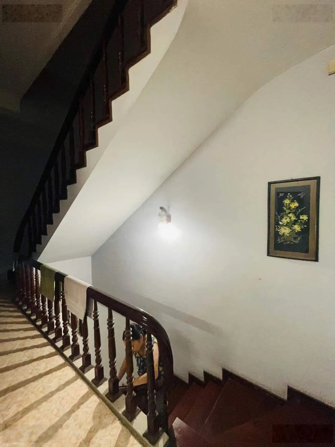 Bán Gấp nhà Đường 800A cầu giấy 123m2 x 4 tầng mặt tiền hơn 6m ngõ ô tô tránh khu phân lô víp
