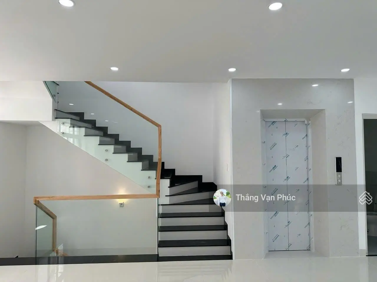 Bán Nhà Mặt Tiền Đường Nguyễn Thị Nhung, 7x20m, 5 Tầng Hoàn Thiện, Kinh Doanh Tốt Mọi Nghành Nghề