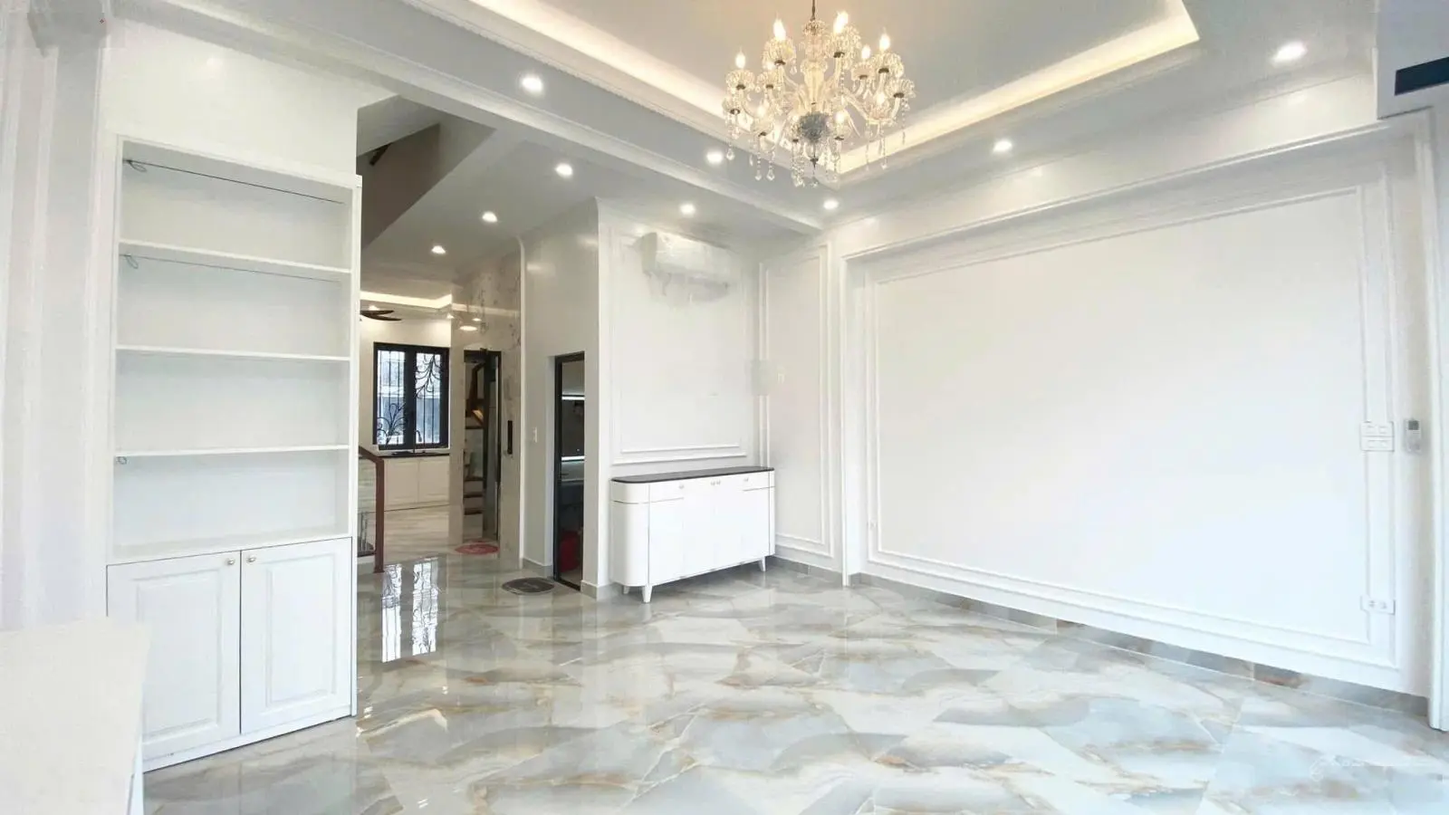 Bán nhà shophouse 5,5 tầng đường 30m có thang máy tại Himlam Hùng Vương, Hồng Bàng LH 0977942670