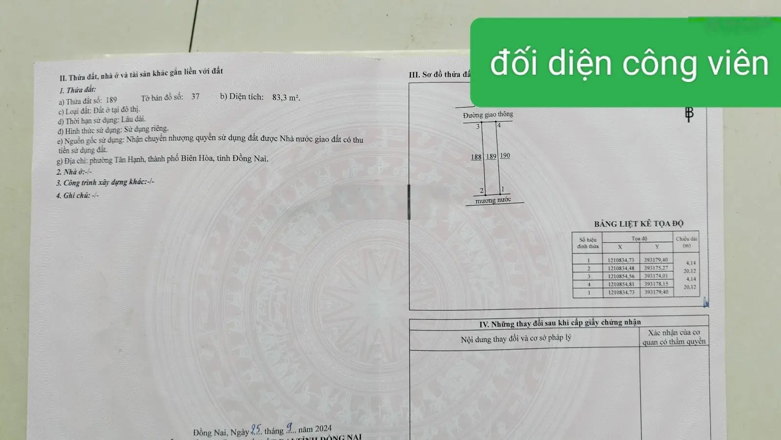 Nhà gần tân bình. Dĩ an. Sân xe hơi. Đường nhựa. Hỗ trợ ngân hàng