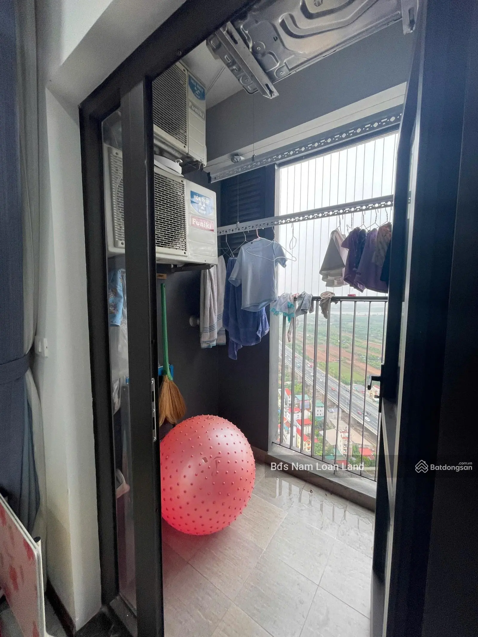 chính chủ anh zai bên nước ngoài cần bán gấp tháng 11