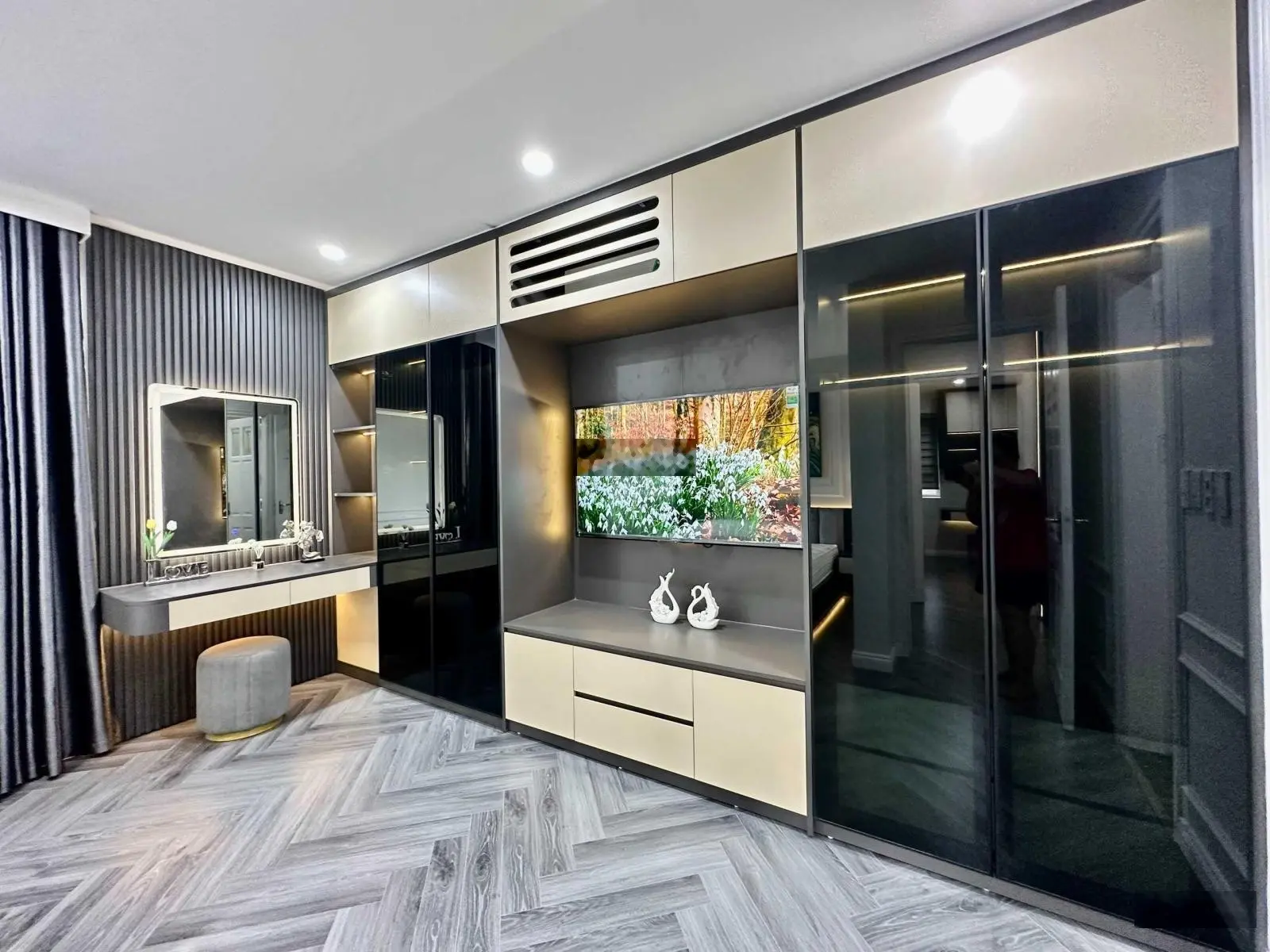 Bán CH 98m2 3PN giá 7.85 tỷ tòa Handiresco 35 Lê Văn Lương, Thanh Xuân LH 0971 565 ***