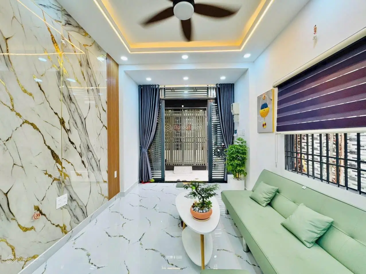 Thân gửi ace môi giới HH 40tr - hạ giá 200tr còn 3,68 tỷ TL bán nhà phố 2.5tầng 3 phòng ngủ