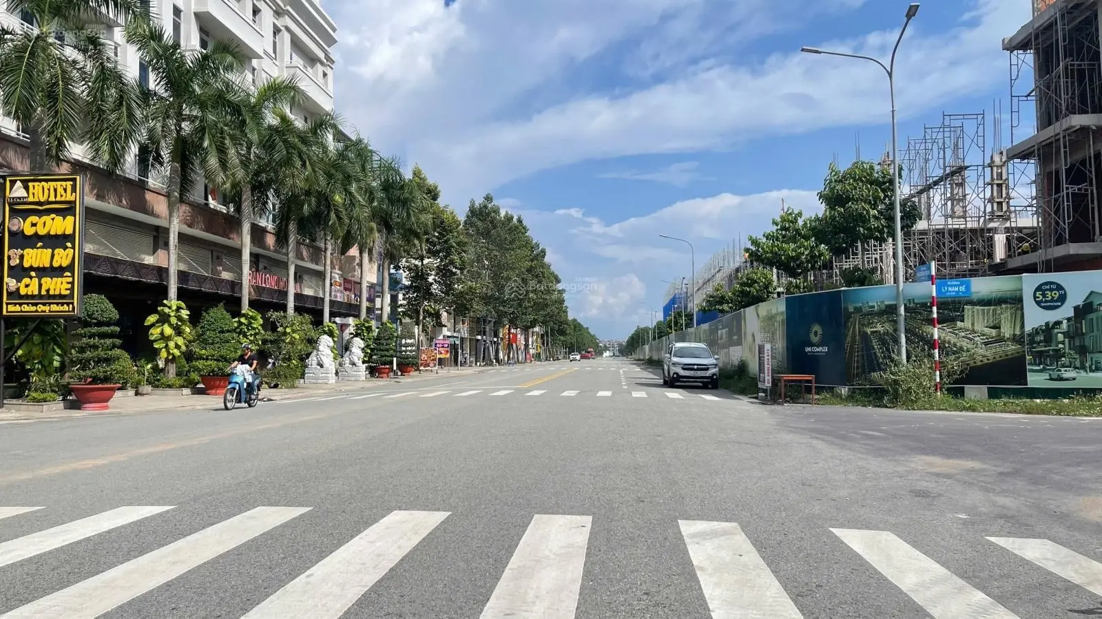 3 Căn liền kề, thu nhập 15tr/ căn nhà trung tâm thành phố mới sổ sẵn hoàn công, giá chủ gửi 5,5tỷ