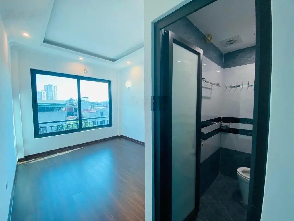 Bán nhà mặt phố view hồ tây vị trí trung tâm q.tây hồ kd dòng tiền ổn định giá rẻ cho nhà đầu tư