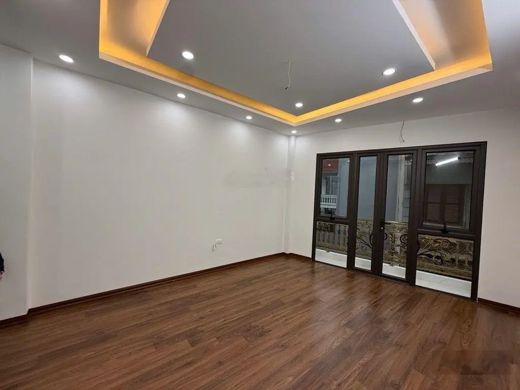 Bán nhà phố Kim Đồng, ngõ thông, ô tô, kinh doanh đỉnh 50m2 giá 9,6 tỷ