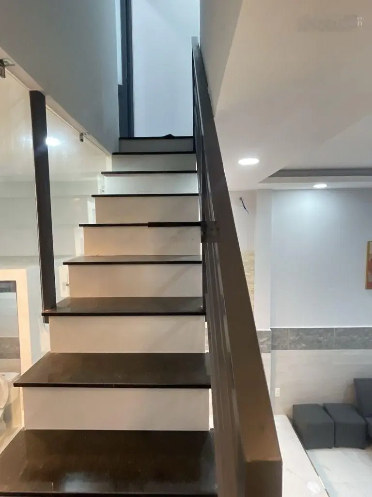 Bán nhà Phú Thọ Hòa ngang 8m, 2 tầng, 2PN - 4.6 tỷ