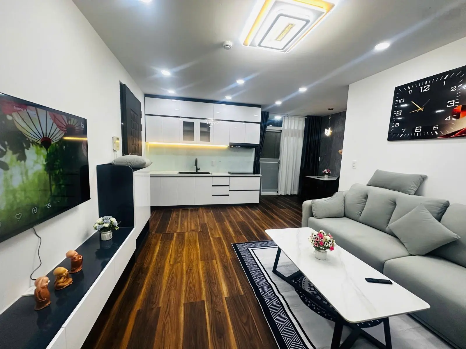 Bán gấp căn hộ Hoàng Kim Thế Gia Quận Bình Tân sổ hồng
