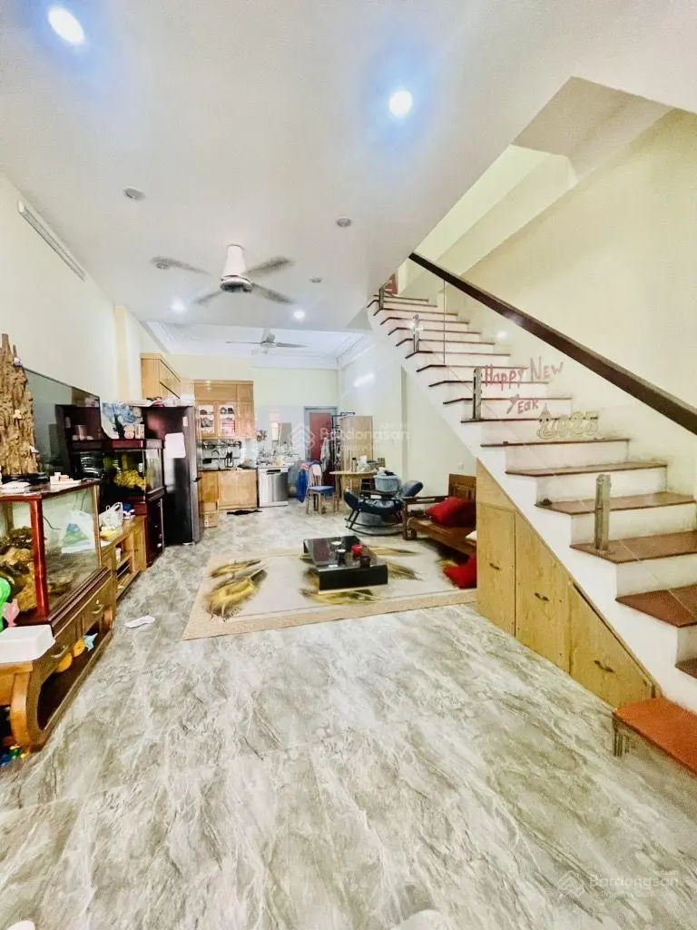 Bán nhà riêng tại Đường Tựu Liệt, 6,5 tỷ, 45m2, giá ưu đãi