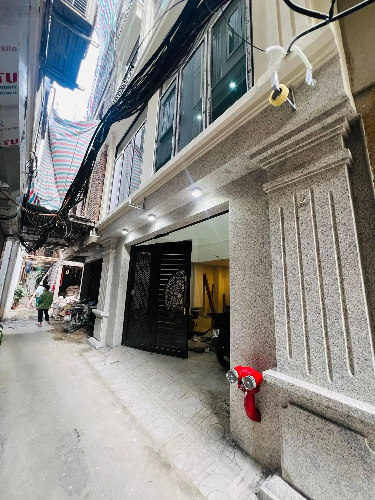 Siêu phẩm! Nhà Dòng Tiền 75m2, 6 Tầng, 18 phòng full nội thất, Thang máy, Gần Phố. Chỉ 16.5 Tỷ
