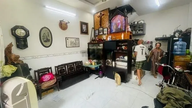 4,85 tỷ, gấp bán nhà 4 tầng, DT 30m2, 3PN Phường 25, gần ĐH Hutech