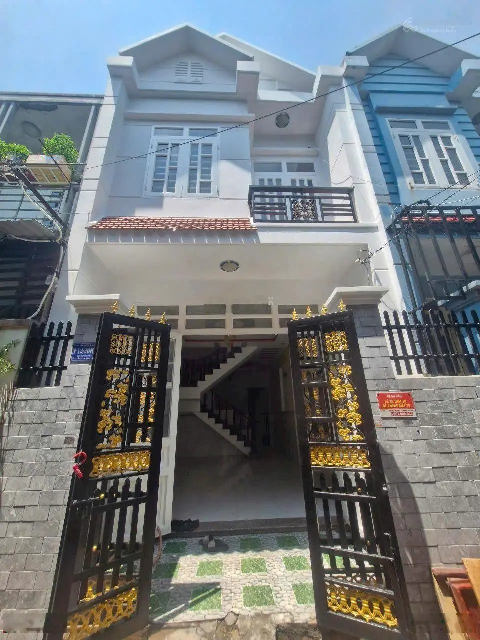 Nhà đẹp 2ph ngủ ngay ngã năm quách điêu vào 300m