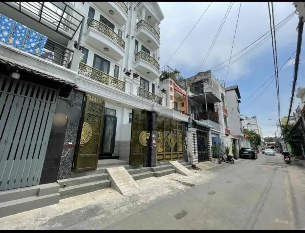GĐ cần bán trả nợ 4x15m đường 8m thông gần chợ