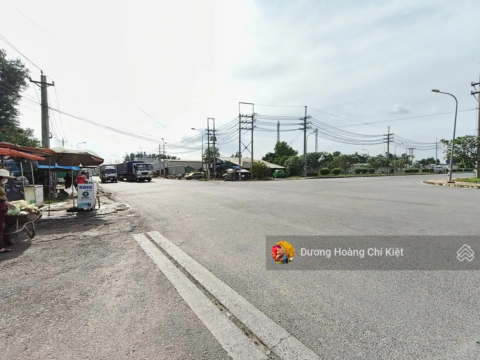 Cần bán 135m2 đất ODT full thổ cư ngay mặt tiền đường Thống Nhất - Phường 7 - Bến Tre, SHR