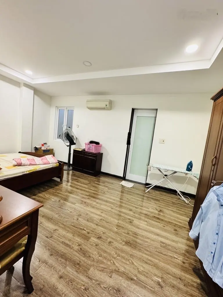 Nhà bán 4 tầng làm căn hộ DV Huỳnh Văn Bánh Lê Văn Sỹ Phú Nhuận - ngang 4m thuê 250tr/năm - 7. X tỷ