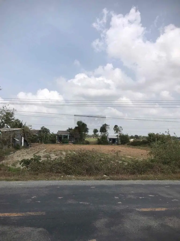 Bán đất Mặt tiền