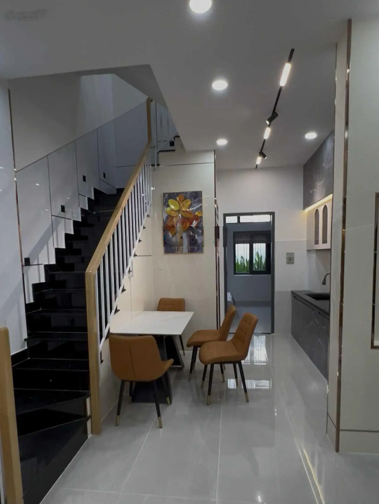 Bán nhà đẹp chuẩn mẫu lê văn thọ, p.11, gò vấp chỉ vài bước ra mặt tiền!